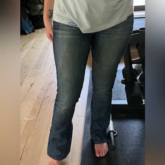 Lucky Brand Lola Boot Jeans in Size 2 - Picture 8 of 8